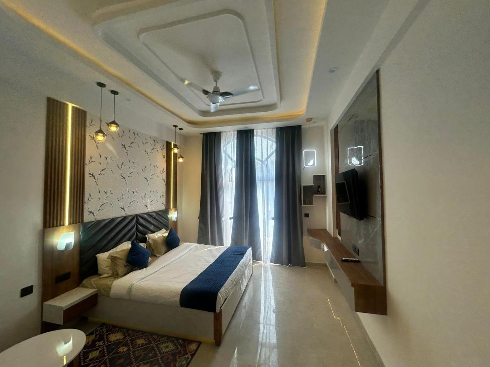 Cloud9 Stays Lucknow Eksteriør billede